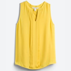 41 HAWTHORN Breyson Pleat Detail Split Neck Blouse